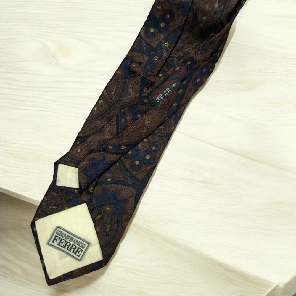 Men’s Silk Ties (5).